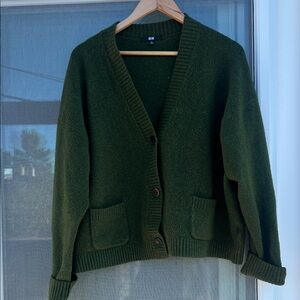 Uniqlo Olive Green Women's Cardigan